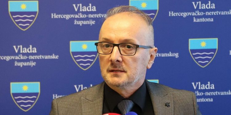 U HNK prvi put nagrađeni najbolji učenici i studenti