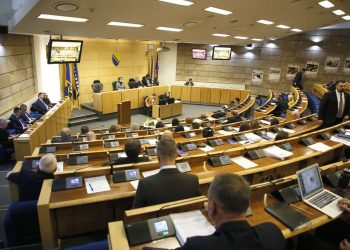 Predstavnički dom Parlamenta FBiH usvojio budžet u iznosu od 8,25 milijardi KM