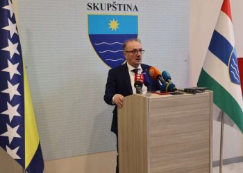 Ministar obrazovanja Adnan Velagić pojasnio izmjenjeni kalendar