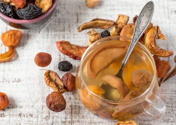 Slatko za iftar: Kompot od jabuka