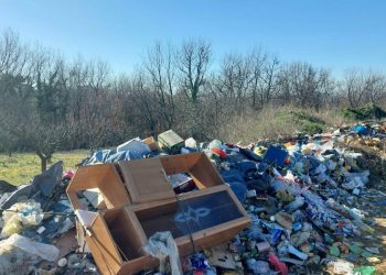 Zajedno za čiste Opličiće: Mještani traže trajno rješenje za problem divljih deponija