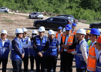 Uprkos protestima građana: Polaganjem kamena temeljca počela izgradnja solarne elektrane na Komanju Brdu