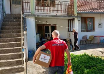 MISLI I ČINI DOBRO – Humanitarna pomoć stigla u Stolac