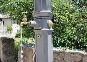STOLAC: AUSTROUGARSKE ČESME