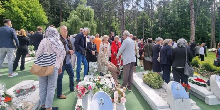Tuzla obilježava 30 godina od masakra na Kapiji