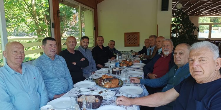 Svečani ispraćaj na hadž: Mersed ef. Šabanović putuje u ime rahmetli Habibe Mehmedbašić
