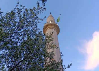 Fondacija “Elmira Sefo” obradovala sugrađane prigodnim poklonima povodom Kurban bajrama