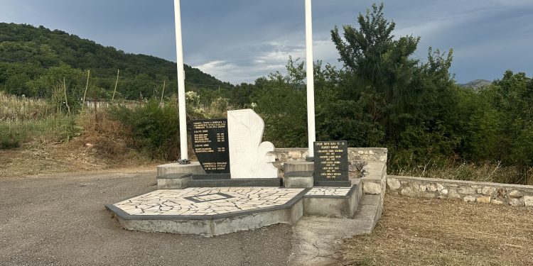 SJEĆANJE NA HEROJE: Dostojanstveno obilježena godišnjica pogibije boraca na Ošanjićima