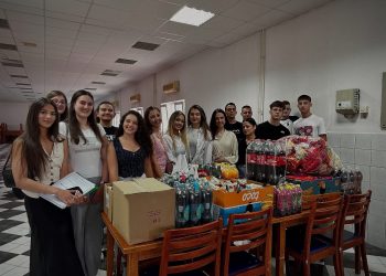 Stolački maturanti pokazali veliko srce: Dio sredstava s maturske večeri donirali osobama s invaliditetom