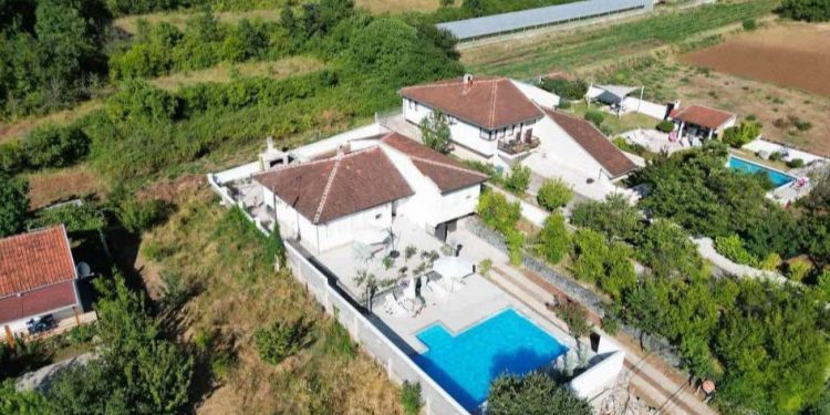 Villa Mima – Oaza mira ispod drevnog Daorsona