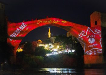 Crvena noć pod Starim – Veče Rođenih