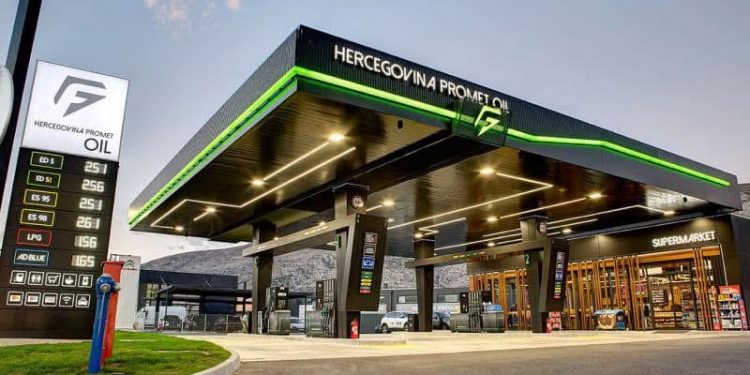 Okusi koje možeš ponijeti sa sobom; “To Go” čaše – novi deserti iz Slastice by Nature, samo na HercegovinaPromet OIL