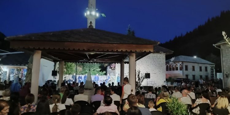Stolac: Održan koncert duhovne muzike Hora Hamza na Staroj Tepi