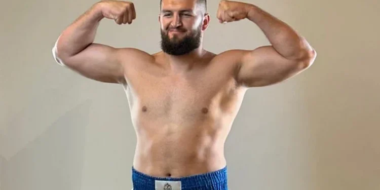 Ahmed Krnjić je nezaustavljiv u Saudijskoj Arabiji: Bh. bokser izborio polufinale WBC turnira