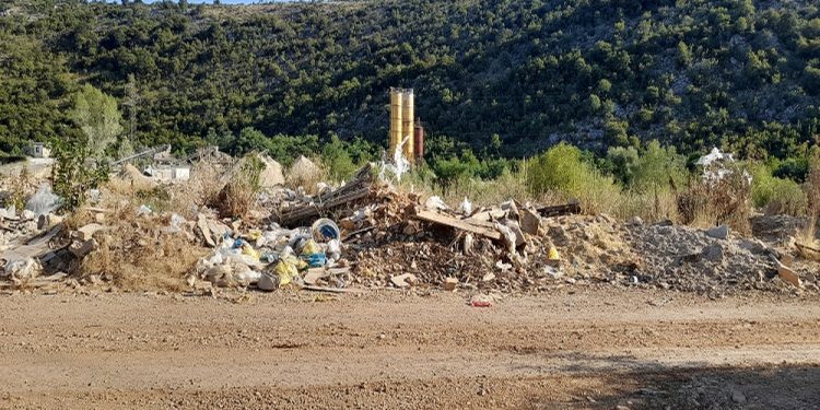 Građani Stoca traže hitno i trajno zatvaranje deponije “Badanj”
