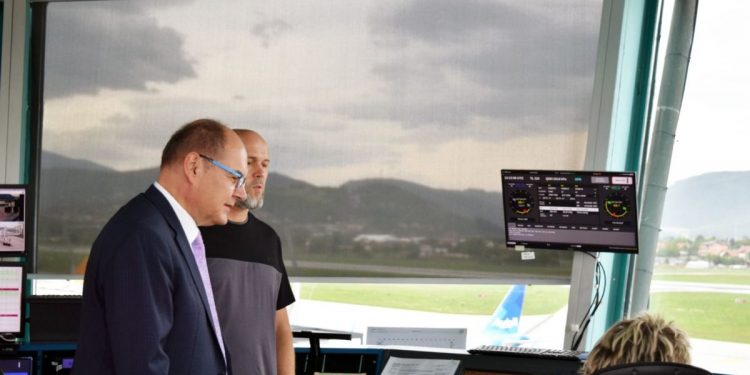 Visoki predstavnik Christian Schmidt posjetio BHANSA-u u Sarajevu