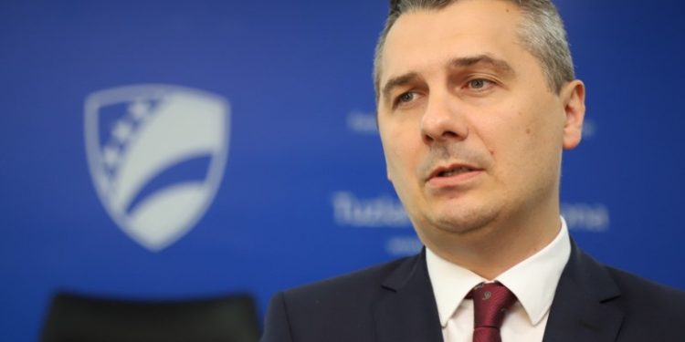Potpisivanje ugovora za podršku očuvanju 700 radnih mjesta povratnika u entitetu Republika Srpska