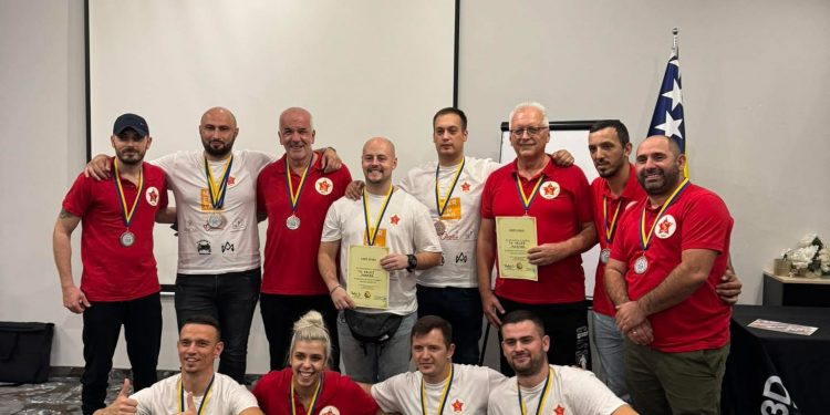 SREBRO I BRONZA ZA TAVLA KLUB VELEŽ MOSTAR