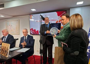 NAKON IZUZETNO POSJEĆENE PROMOCIJE U MOSTARU, KNJIGA “BOŠNJACI U REPUBLICI TURSKOJ” VEČERAS ĆE BITI PREDSTAVLJENA I U SARAJEVU