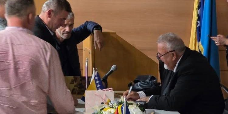 U Sarajevu održana promocija knjige “Bošnjaci u Republici Turskoj” autora Zlatka Hadžiomerovića
