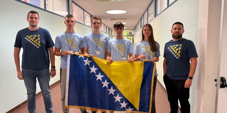 Dvije bronzane medalje i pohvala na 32. Balkanskoj olimpijadi iz informatike (BOI)
