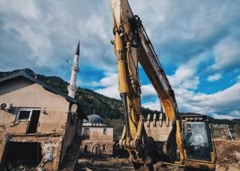 Godinu dana od poplava u Jablanici: Pomozi.ba obezbijedio pomoć vrijednu 10 miliona KM