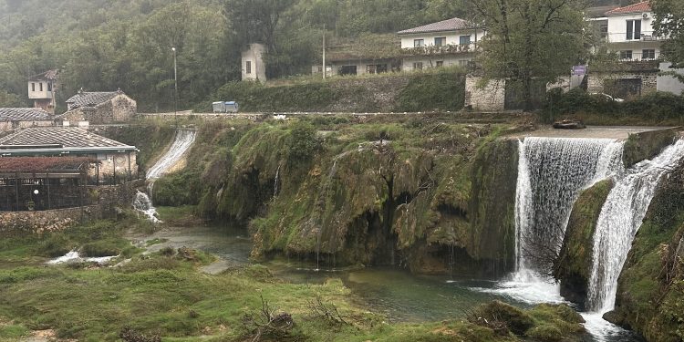 Stižu padavine i zahlađenje