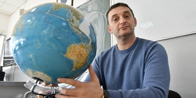 Dan učitelja: “Obrazovanje nije trošak, nego investicija u budućnost”
