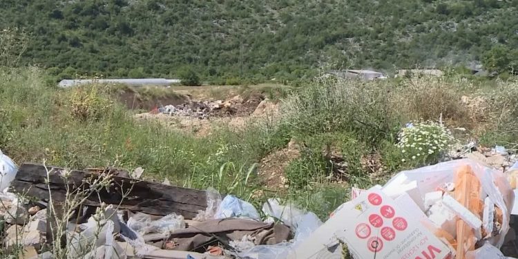 Neformalna grupa „Badanj“ upozorava: Divlje deponije u Stocu i dalje prijetnja zdravlju i okolišu