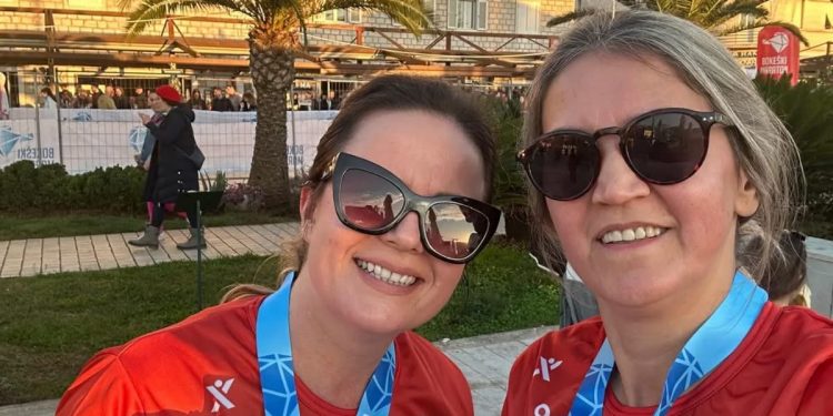 Stolački Cener na Boka maratonu: Ejla Dizdar i Alijana Đulepa istrčale 5K u Tivtu