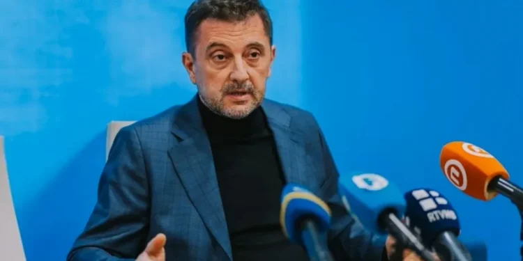 Pres-konferencija gradonačelnika pretvorena u obračun s novinarima