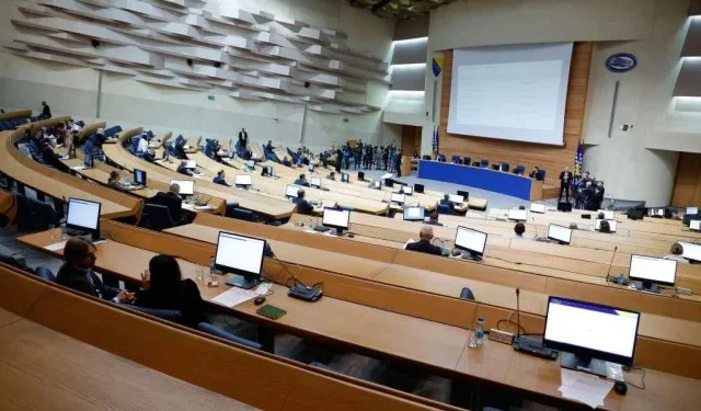 Parlamentarci na hotele i restorane potrošili više od 44.000 KM, evo gdje su sve odsjedali