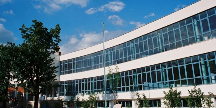 Za Darisa sakupljeno 208.000 EUR, porodica negira navode premijera Nikšića