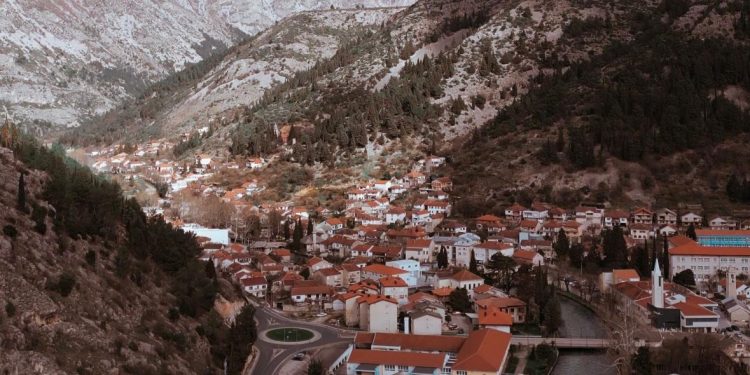 Kiša i nestabilno vrijeme u Stocu i Hercegovini, zahlađenje u ostatku BiH