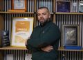 Elvir Karalić, osnivač Pomozi.ba, dobitnik Šestoaprilske nagrade Grada Sarajeva za 2026. godinu