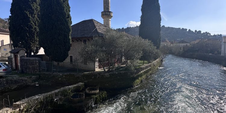 Sunčano i ugodno vrijeme u Hercegovini: U Stocu do 19 stepeni