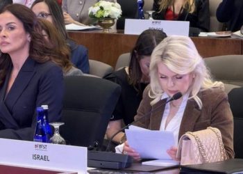 Koliko košta obraz: Šutnja pod protokolom i lice javne odgovornosti