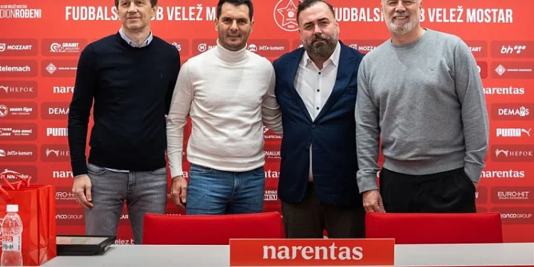 Večer za pamćenje: Velež odao počast Zmajevima pred punim tribinama