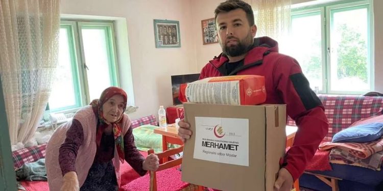 ‘Merhamet’ podijelio 850 paketa pomoći u Hercegovini