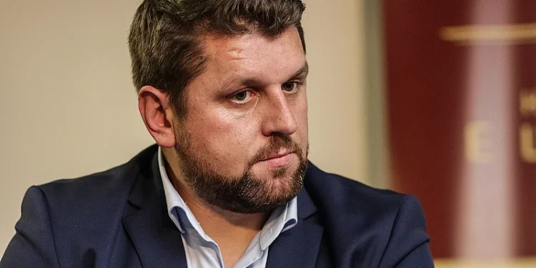 Ćamil Duraković podnio krivičnu prijavu protiv Srđana Amidžića zbog govora mržnje na press konferenciji