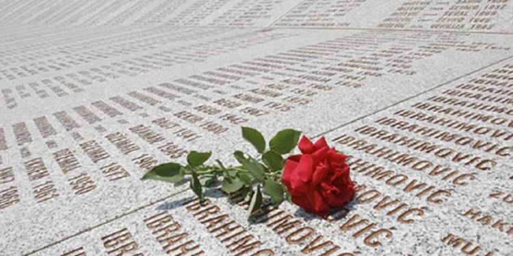 Dan žalosti u Federaciji BiH: U znak sjećanja na žrtve genocida u Srebrenici