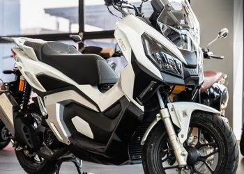 VOLTA APX7 – KAD GRAD POSTANE TVOJ POLIGON