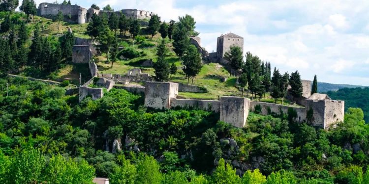 Danas sunčano uz malu do umjerenu oblačnost