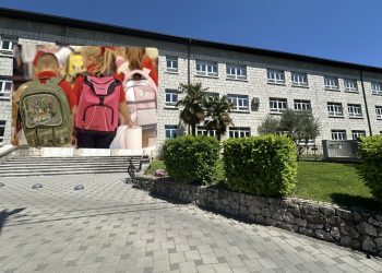 Deset godina radosti: Udruženje Stočana Bregava daruje stolačke đake prvake