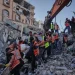 U urušavanju oštećene zgrade u Gazi poginulo 16 ljudi, spasioci tragaju za više osoba