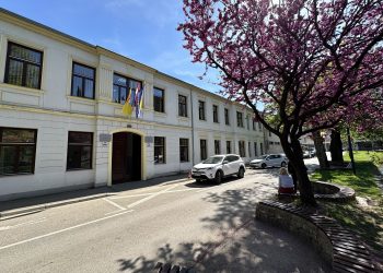 ZAKAZANA XI SJEDNICA GRADSKOG VIJEĆA STOLAC: PRED VIJEĆNICIMA 17 TAČAKA DNEVNOG REDA